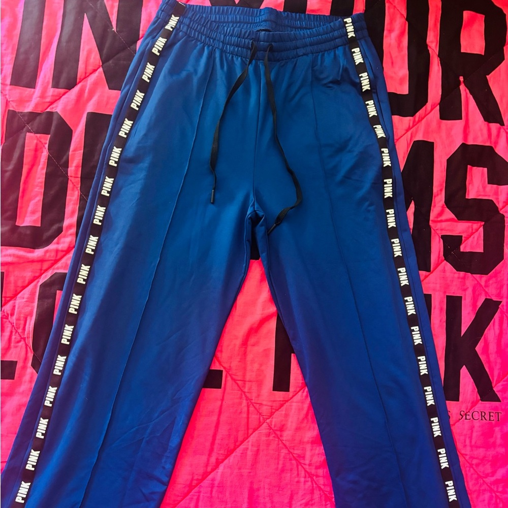 NWOT VS PINK TRACK PANTS
